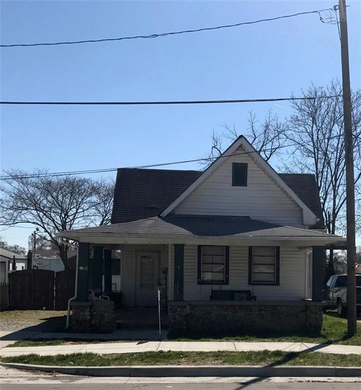 2011 Indiana Avenue Columbus, IN 47201 - Photo 1 of 2 Gallery Image 1