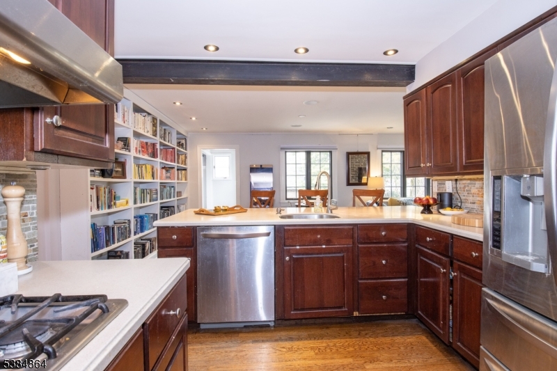 2 Harding Terrace Morristown, NJ 07960 - Photo 22 of 32