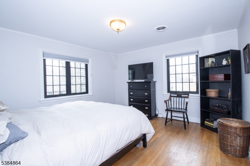 2 Harding Terrace Morristown, NJ 07960 - Photo 27 of 32