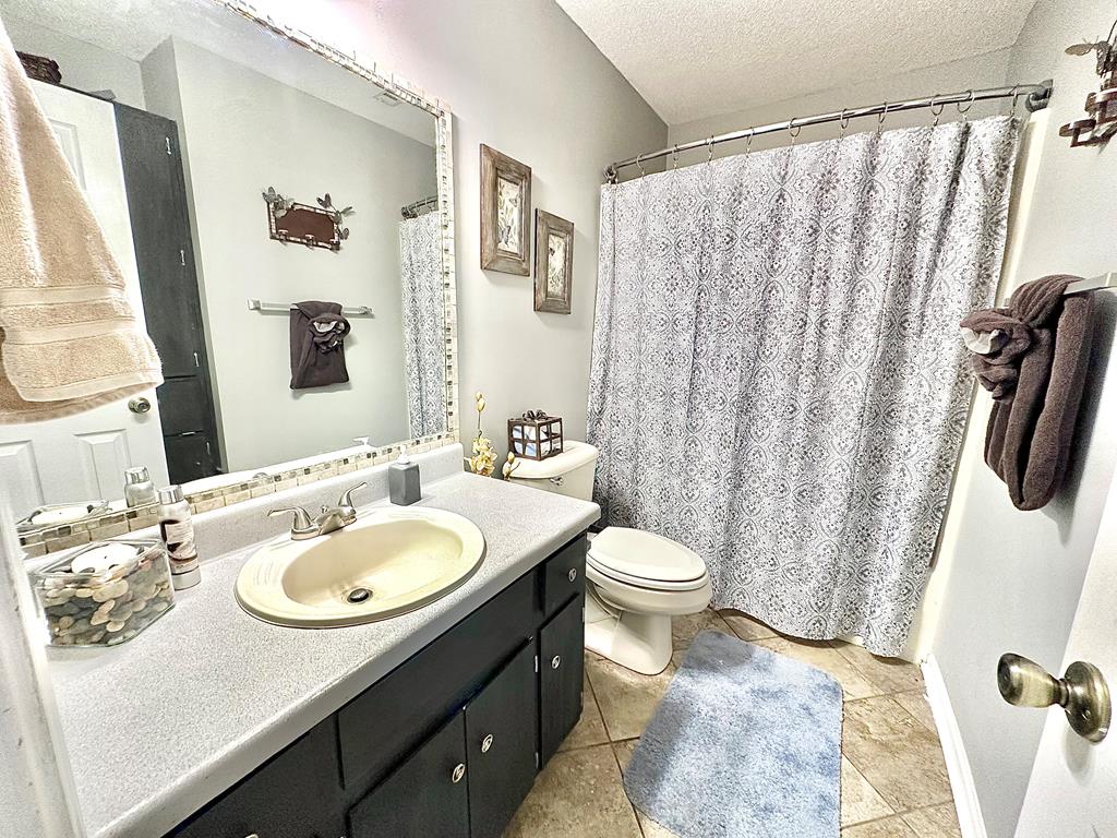406 Rebecca Road Headland, AL 36345 - Photo 8 of 14 Gallery Image 8