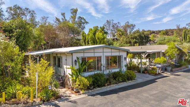 $199,000 | 23777 Mulholland Highway, Unit 89, Calabasas, CA 91302