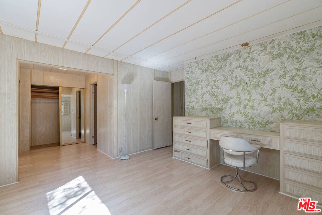 23777 Mulholland Highway, Unit 89 Calabasas, CA 91302 - Photo 17 of 38