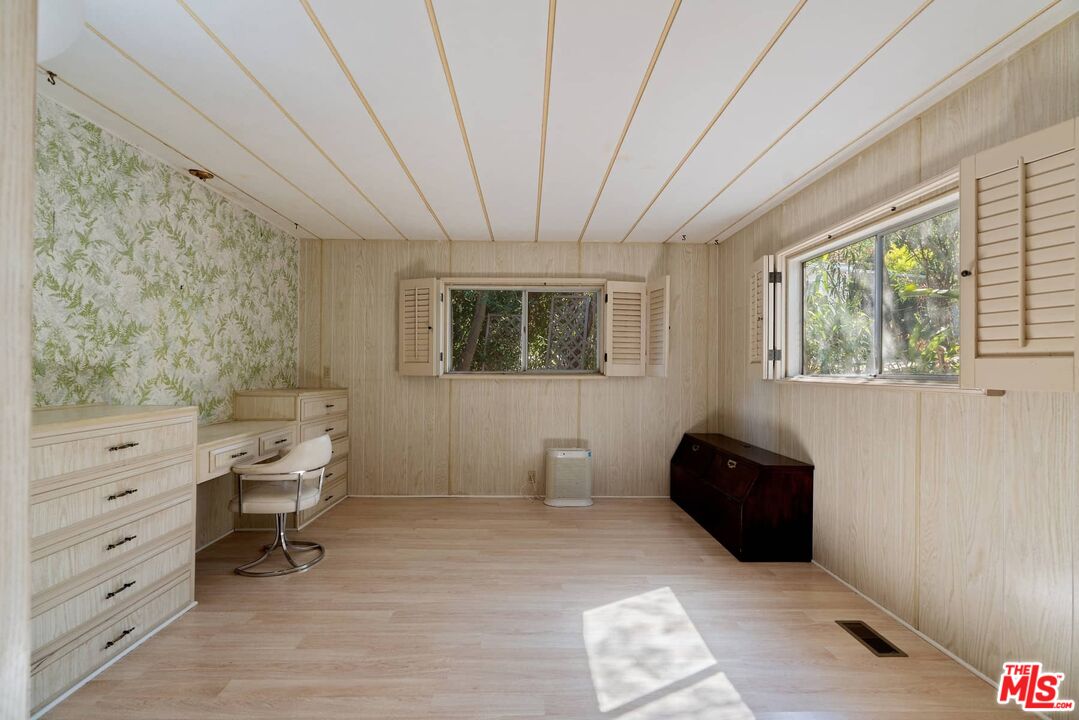 23777 Mulholland Highway, Unit 89 Calabasas, CA 91302 - Photo 18 of 38