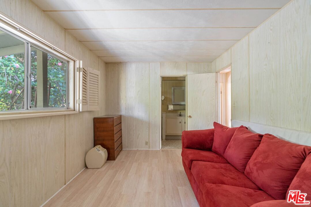 23777 Mulholland Highway, Unit 89 Calabasas, CA 91302 - Photo 23 of 38