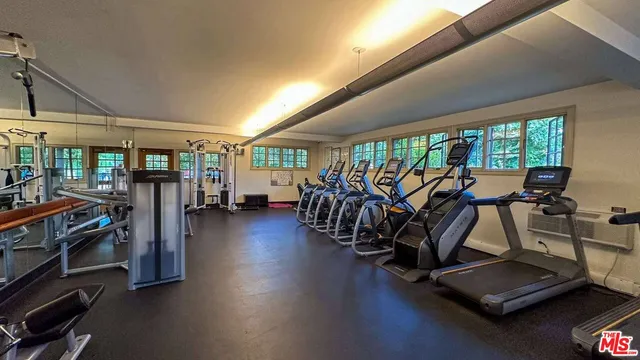 $199,000 | 23777 Mulholland Highway, Unit 89, Calabasas, CA 91302