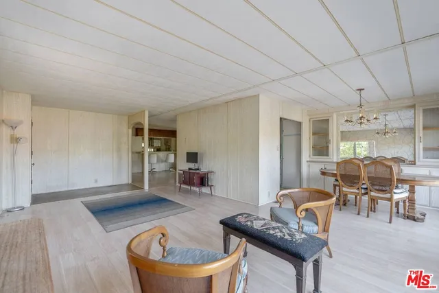 $199,000 | 23777 Mulholland Highway, Unit 89, Calabasas, CA 91302