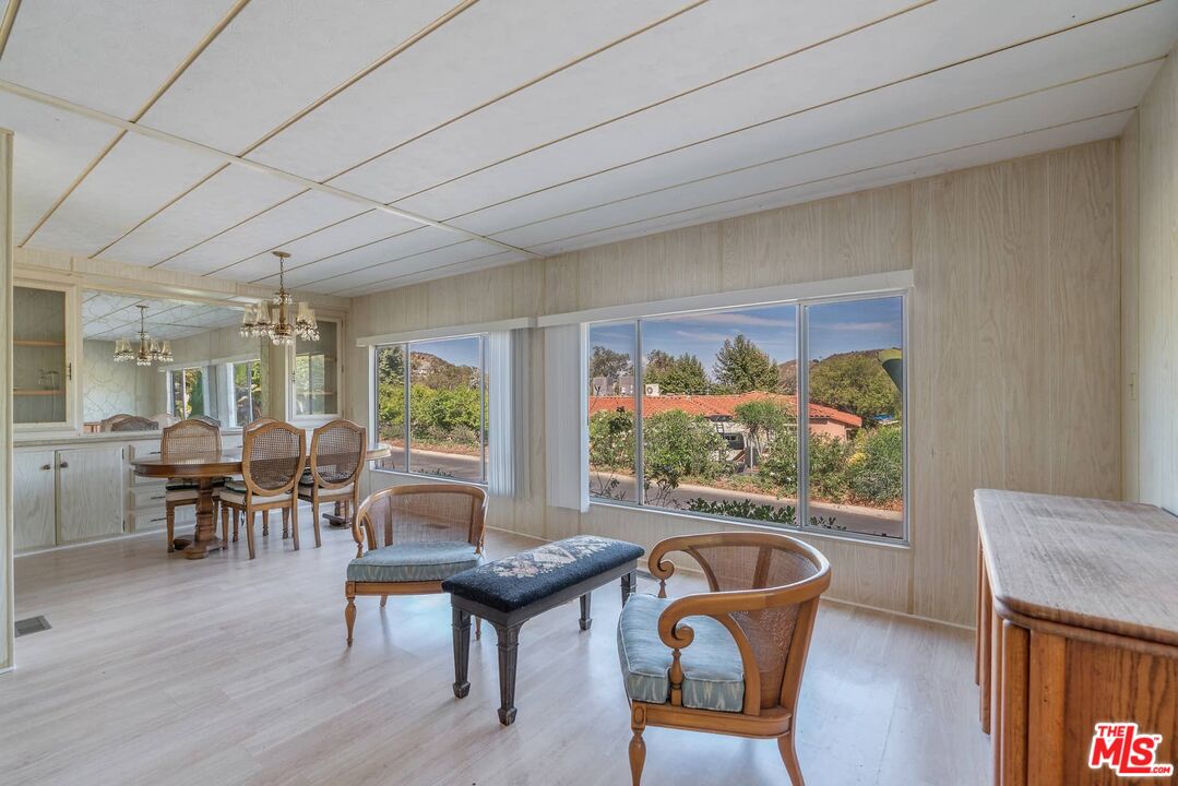 23777 Mulholland Highway, Unit 89 Calabasas, CA 91302 - Photo 9 of 38