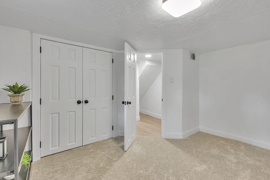 1009 37th St Extension Beaver Falls, PA 15010 - Photo 23 of 33 Bedroom 4