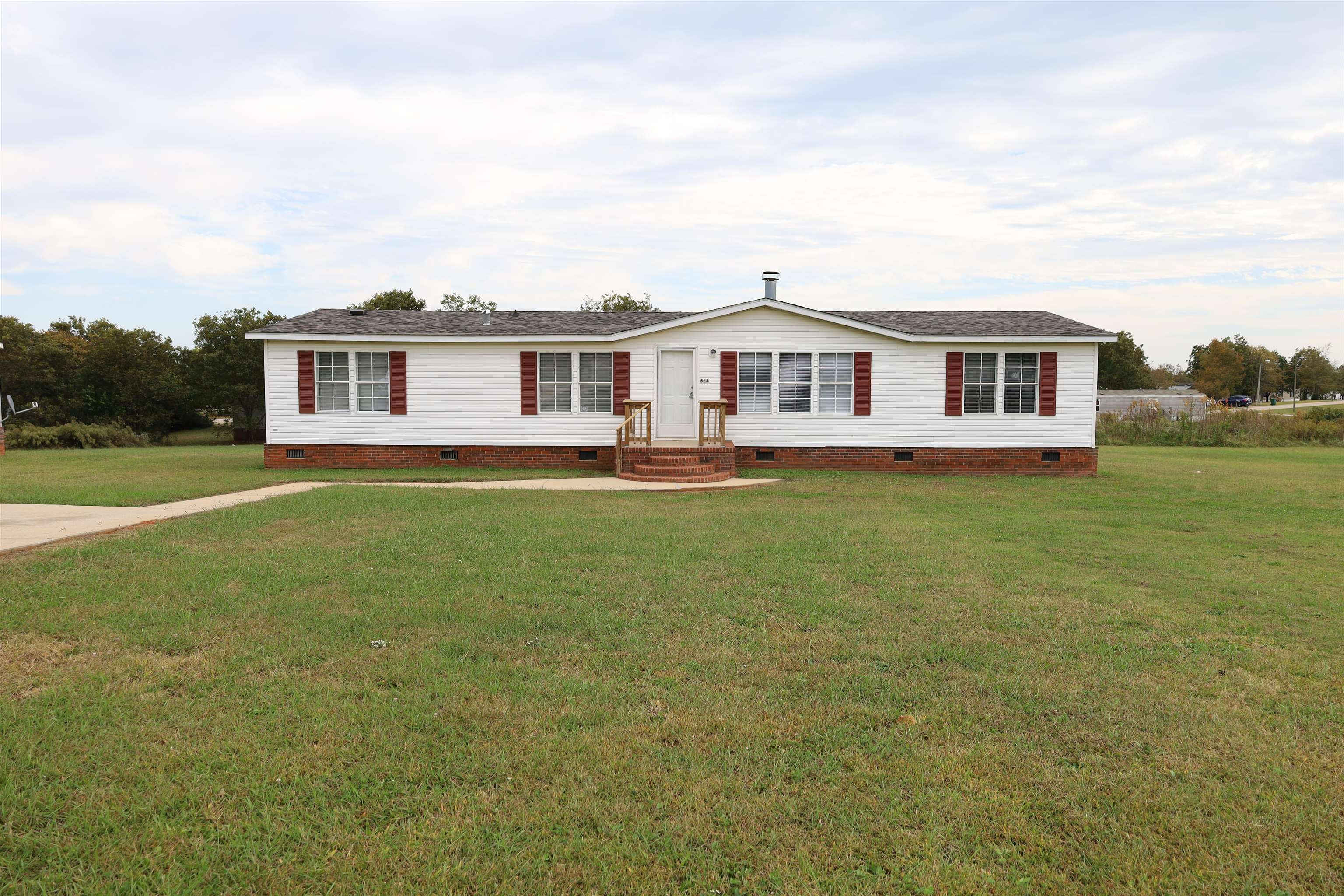 526 Ellis Ferry Road Gaffney, SC 29341 - Photo 1 of 14