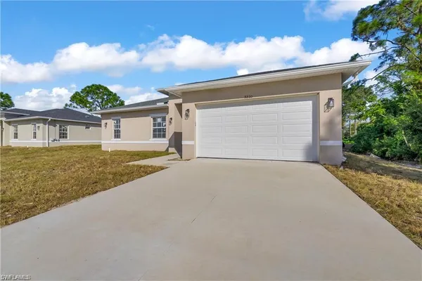 front view of house with a yard
