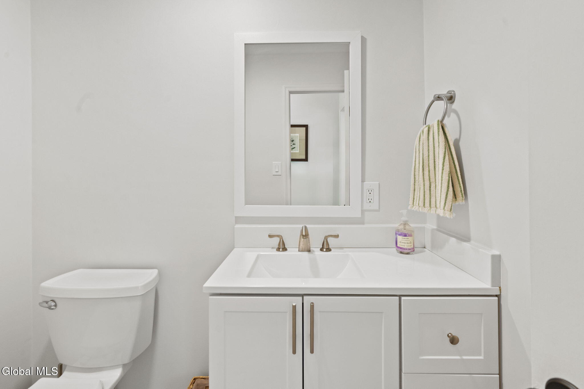 207 Swift Road Voorheesville, NY 12186 - Photo 15 of 34 First floor bath