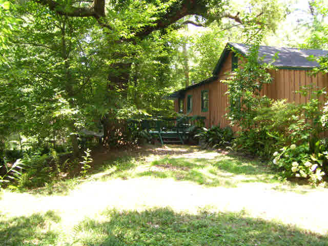24271 Blake Lane Fairhope, AL 36532 - Photo 3 of 14 Back Yard & Deck