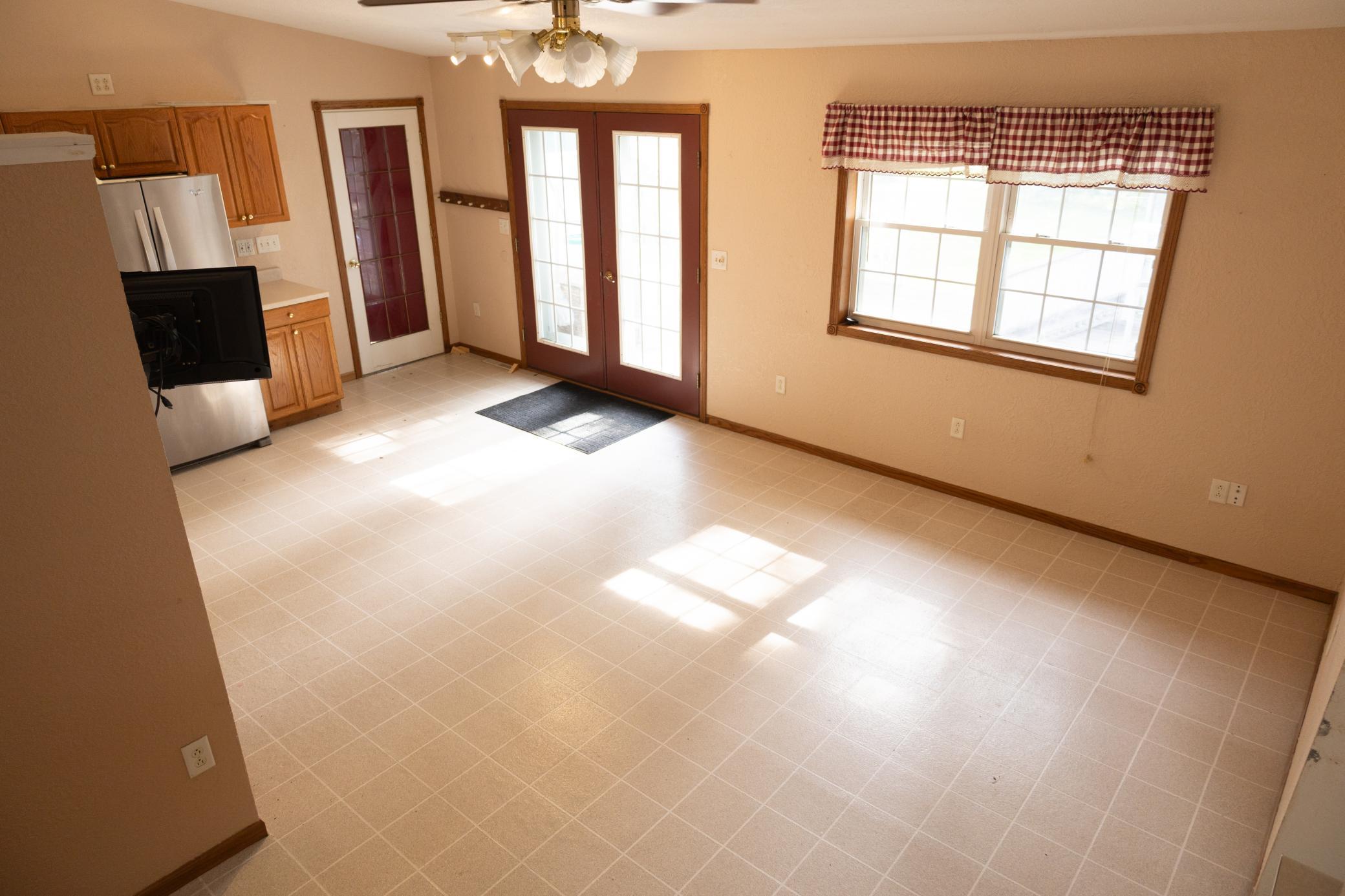 104 Indiana Avenue Adrian, MN 56110 - Photo 24 of 48