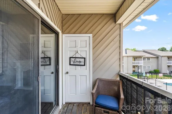 $189,900 | 140 Lake Concord Road Northeast, Unit D10, Concord, NC 28025