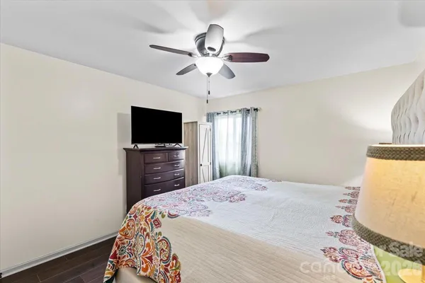 $189,900 | 140 Lake Concord Road Northeast, Unit D10, Concord, NC 28025