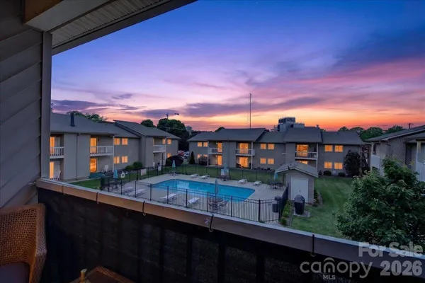 $189,900 | 140 Lake Concord Road Northeast, Unit D10, Concord, NC 28025
