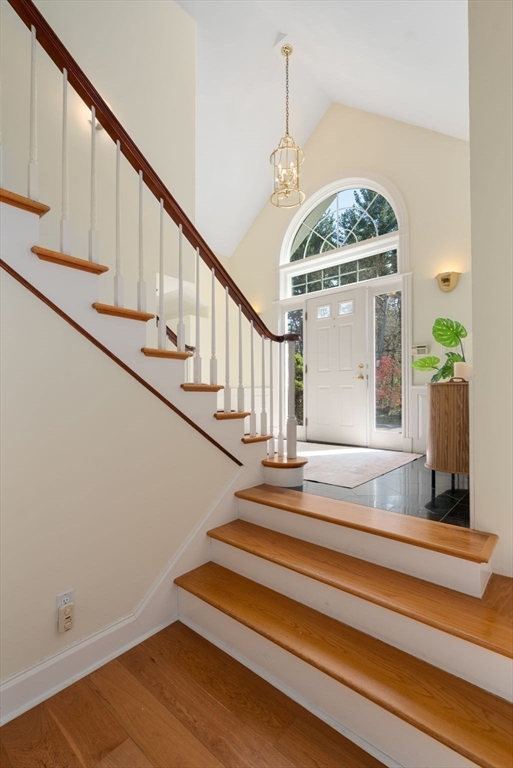 13 Cot Hill Road Bedford, MA 01730 - Photo 18 of 41