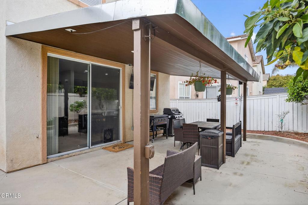 816 Noontide Way Oxnard, CA 93035 - Photo 30 of 41 a view of living room kitchen and patio