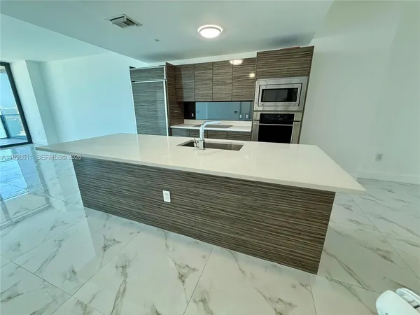 $4,500 | 460 Northeast 28th Street, Unit 1603, Miami, FL 33137