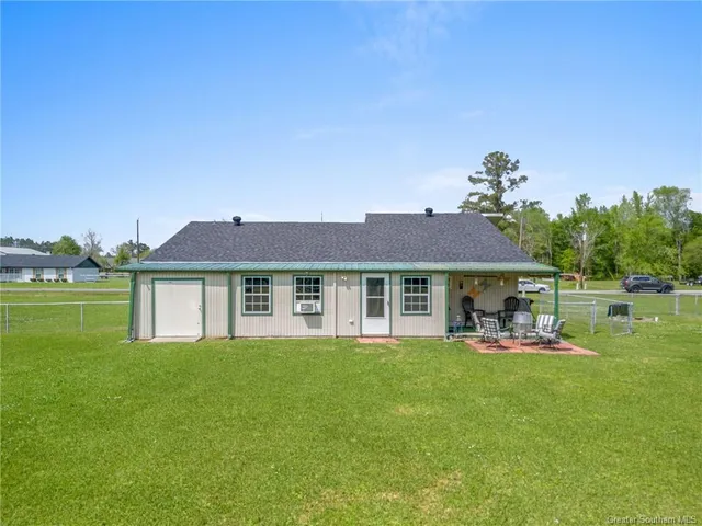 $179,000 | 725 Peridot Lane, Lake Charles, LA 70611