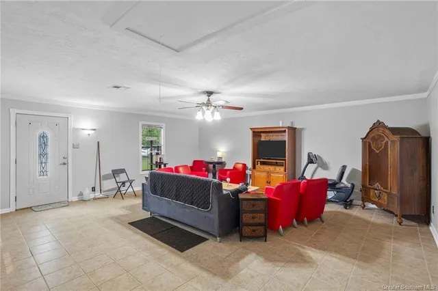 $179,000 | 725 Peridot Lane, Lake Charles, LA 70611