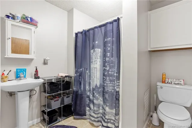 $179,000 | 725 Peridot Lane, Lake Charles, LA 70611