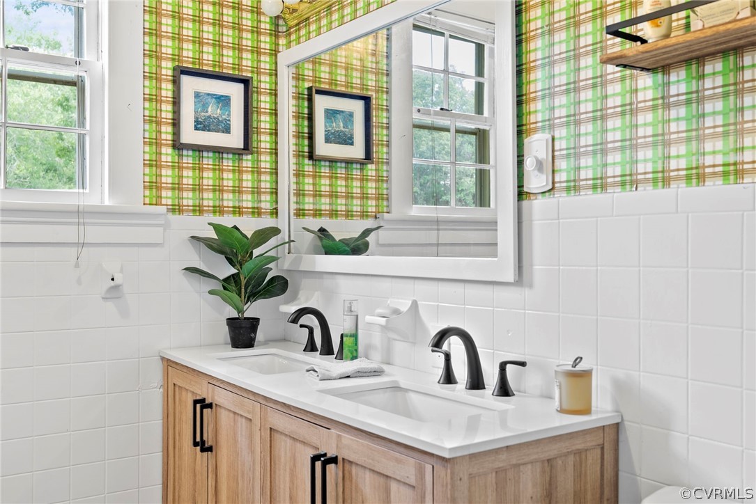 2510 Broad St Road Gum Spring, VA 23065 - Photo 29 of 44 a kitchen with granite countertop a sink and a window