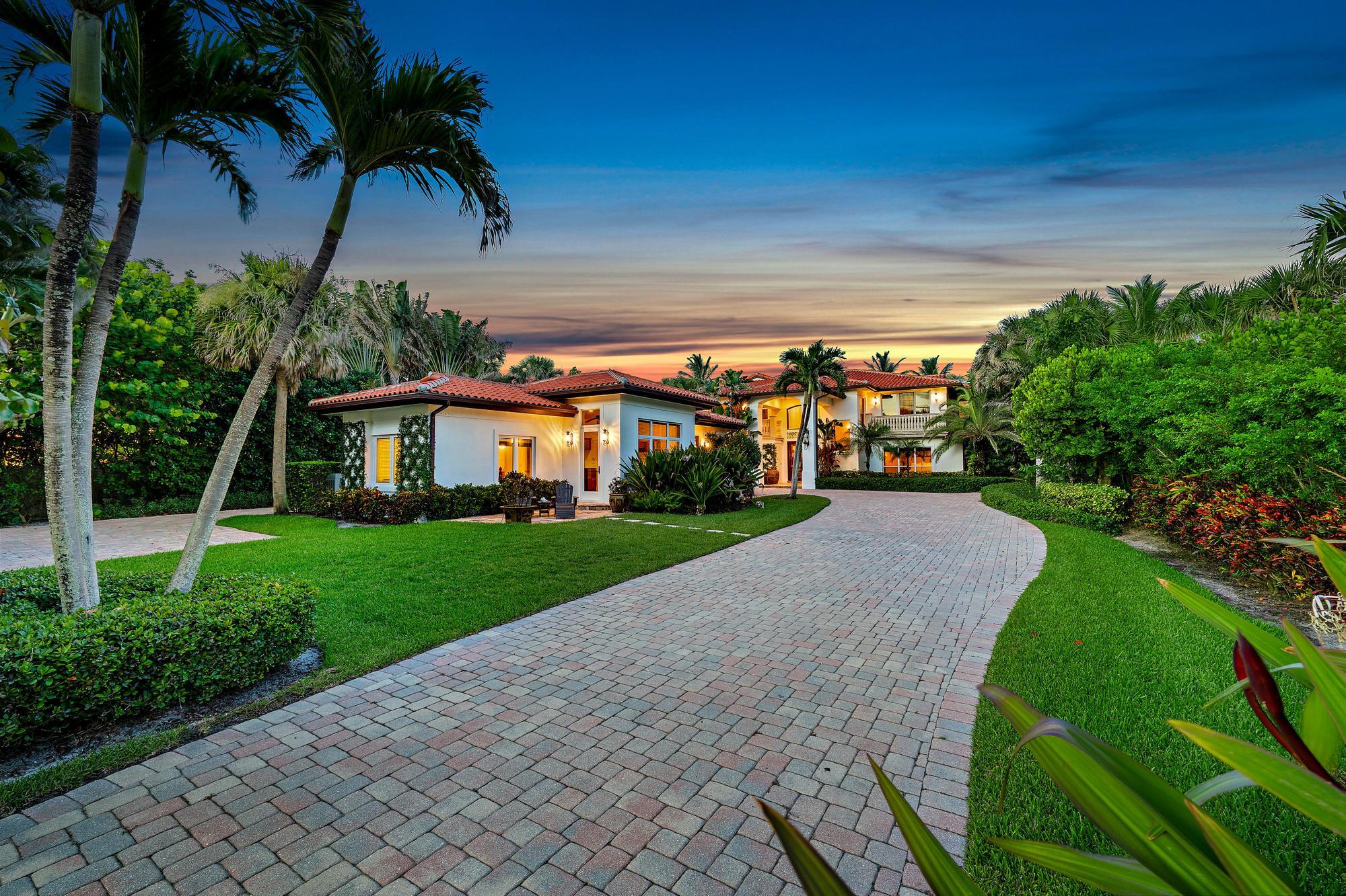 613 South Beach Road Jupiter, FL 33469 - Photo 22 of 74 Front Exterior Twilight