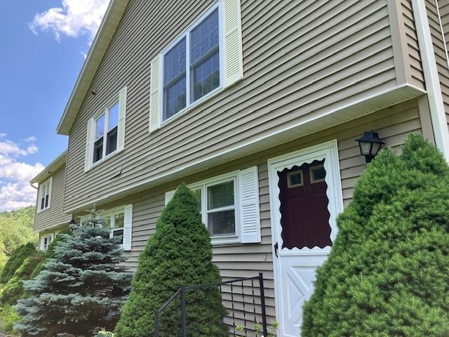 20 Gates Road, Unit 19 Marlborough, NH 03455 - Photo 2 of 24