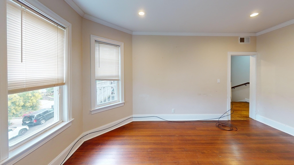 47 Iffley Road, Unit 2 Boston, MA 02130 - Photo 5 of 15