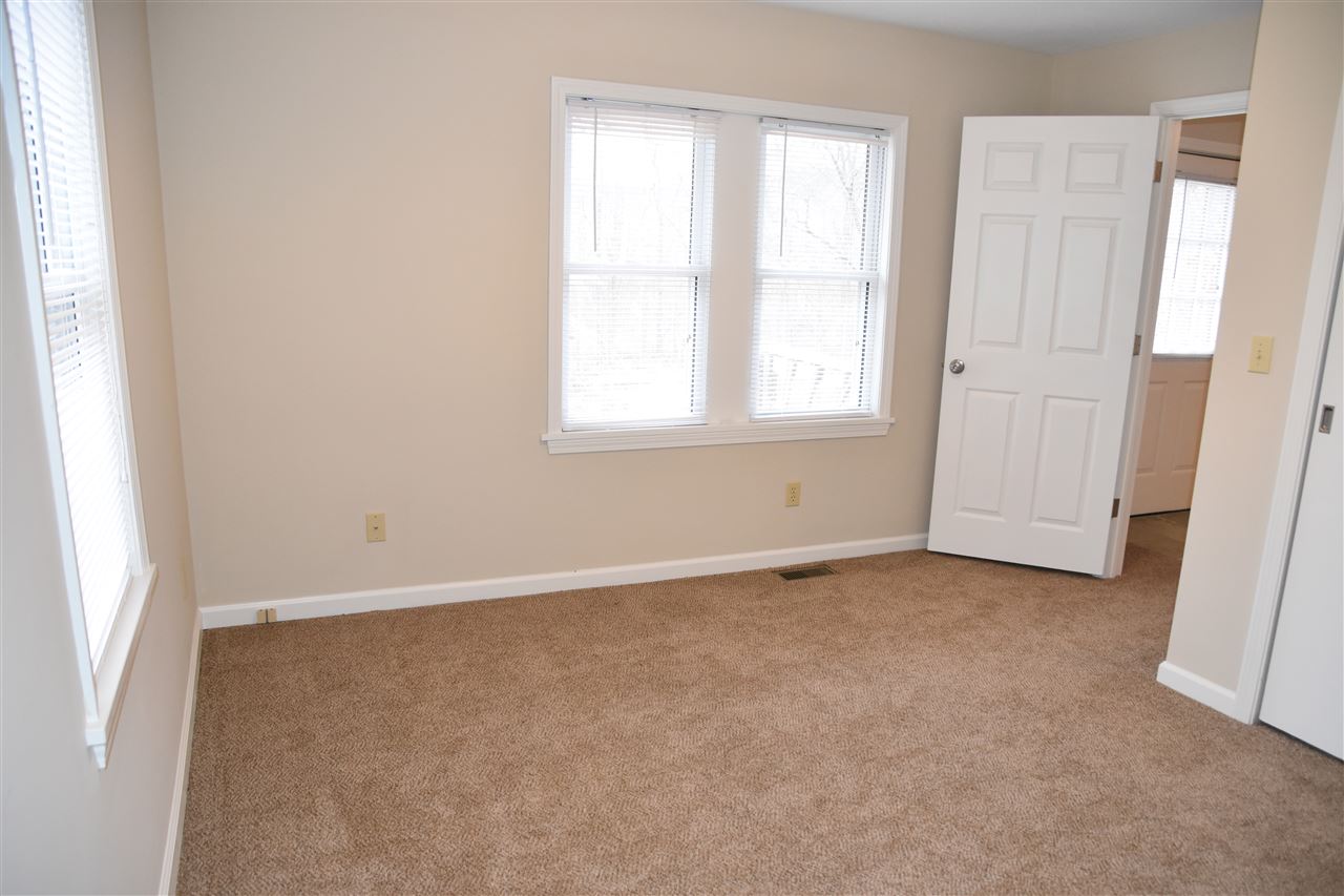 3900 East Ramp Creek Road Bloomington, IN 47401 - Photo 5 of 17