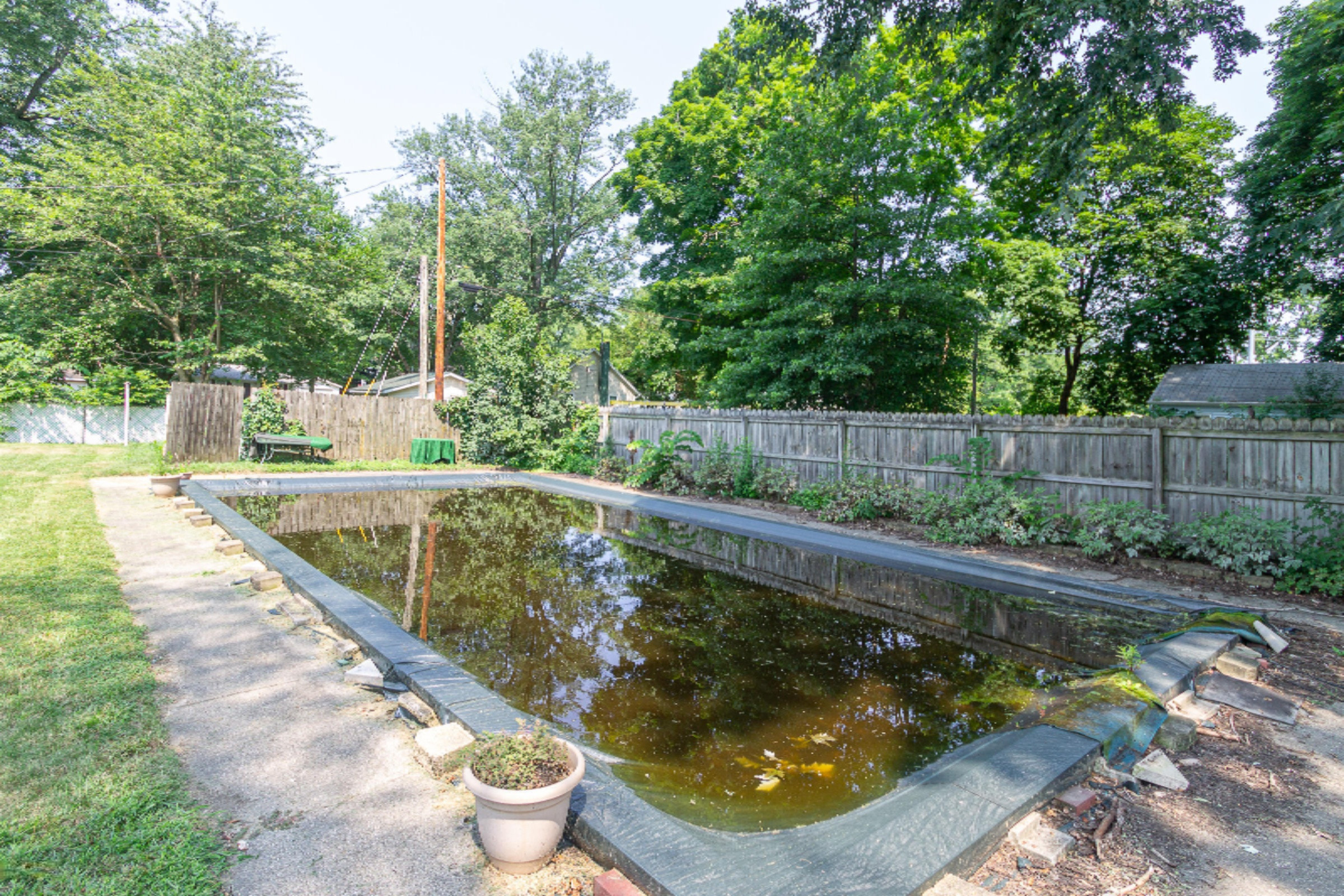 607 West Broadway Street Three Rivers, MI 49093 - Photo 25 of 28 607 W Broadway Ave-125