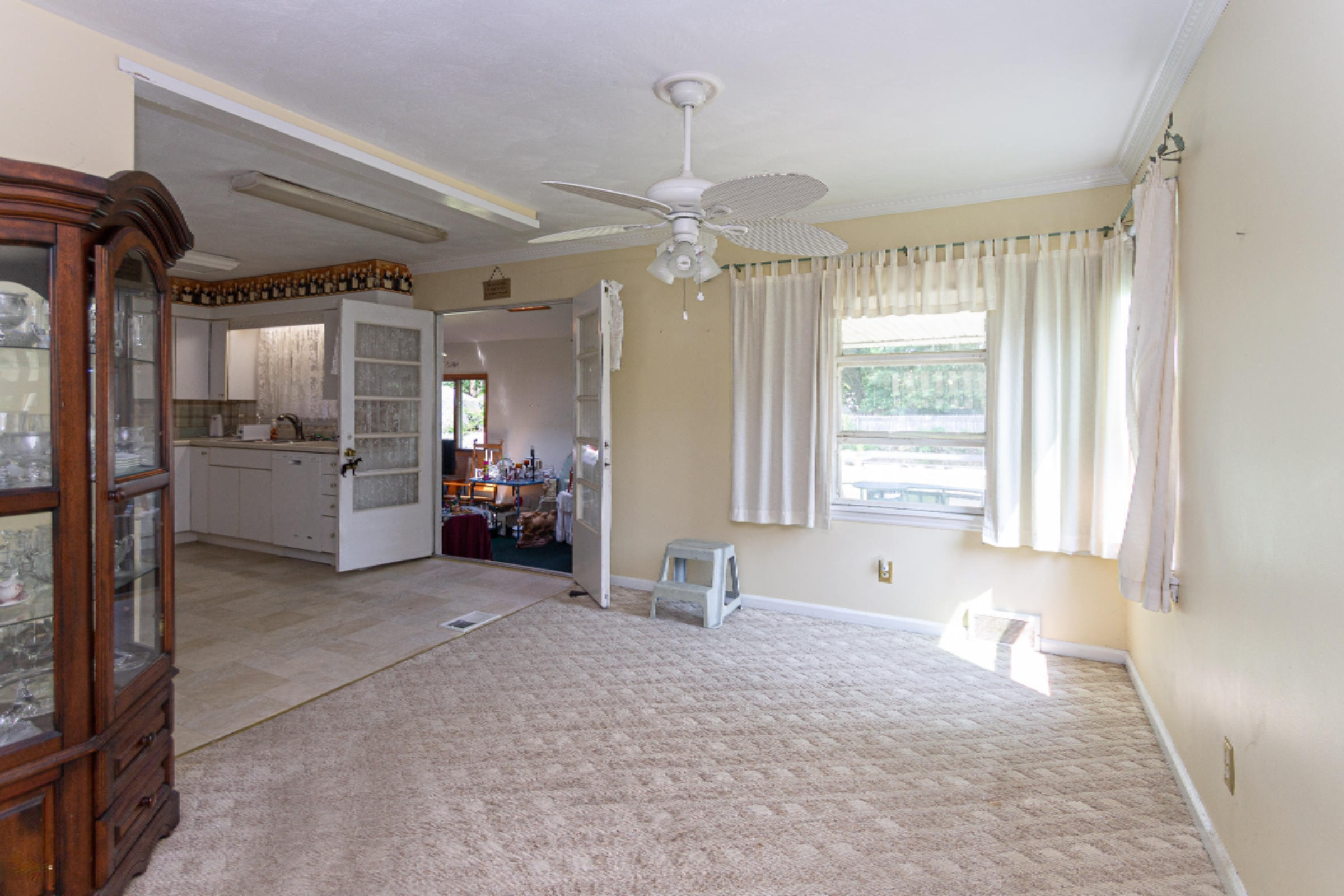 607 West Broadway Street Three Rivers, MI 49093 - Photo 7 of 28 607 W Broadway Ave-107