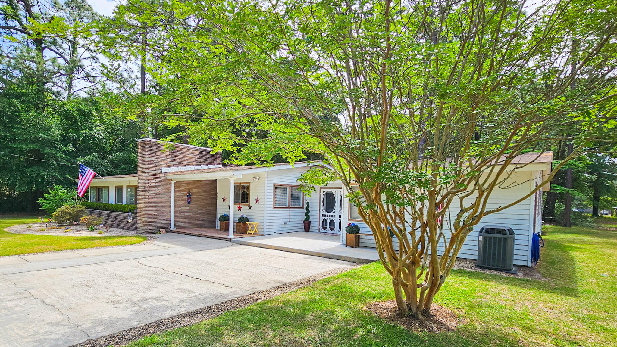 417 Lightsey Street Hampton, SC 29924 - Photo 3 of 65 20240430_111315