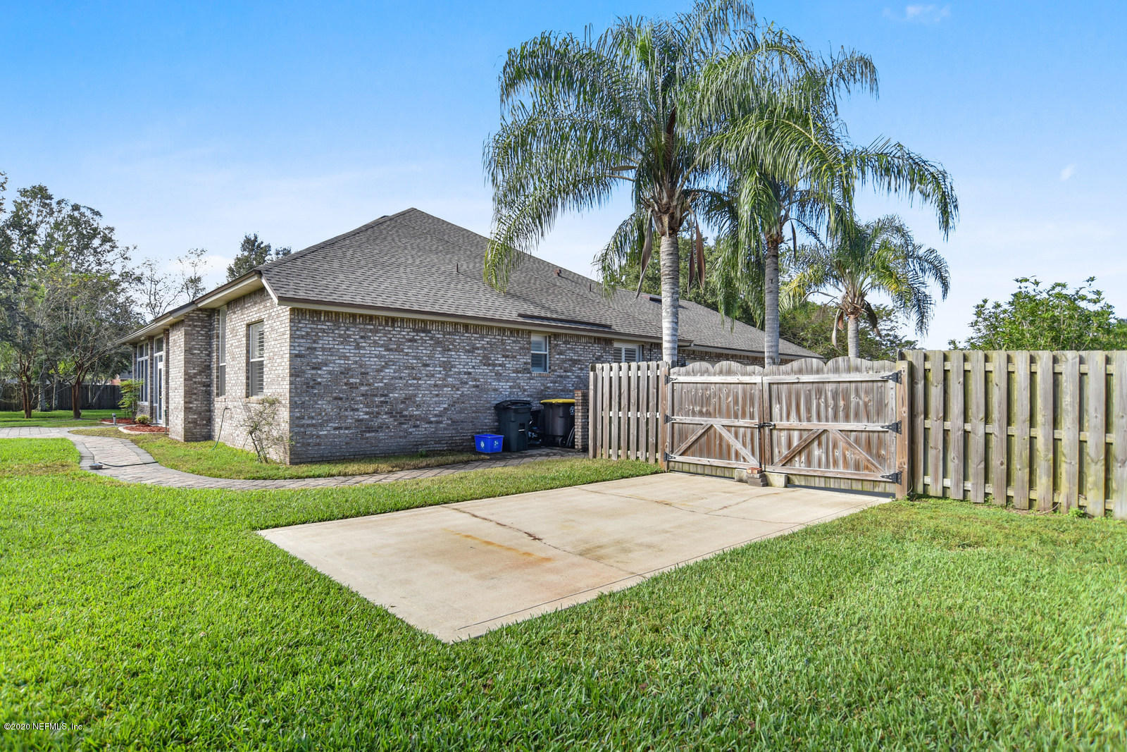 10910 Crichton Road Jacksonville, FL 32221 - Photo 28 of 31 Extra pad for parking