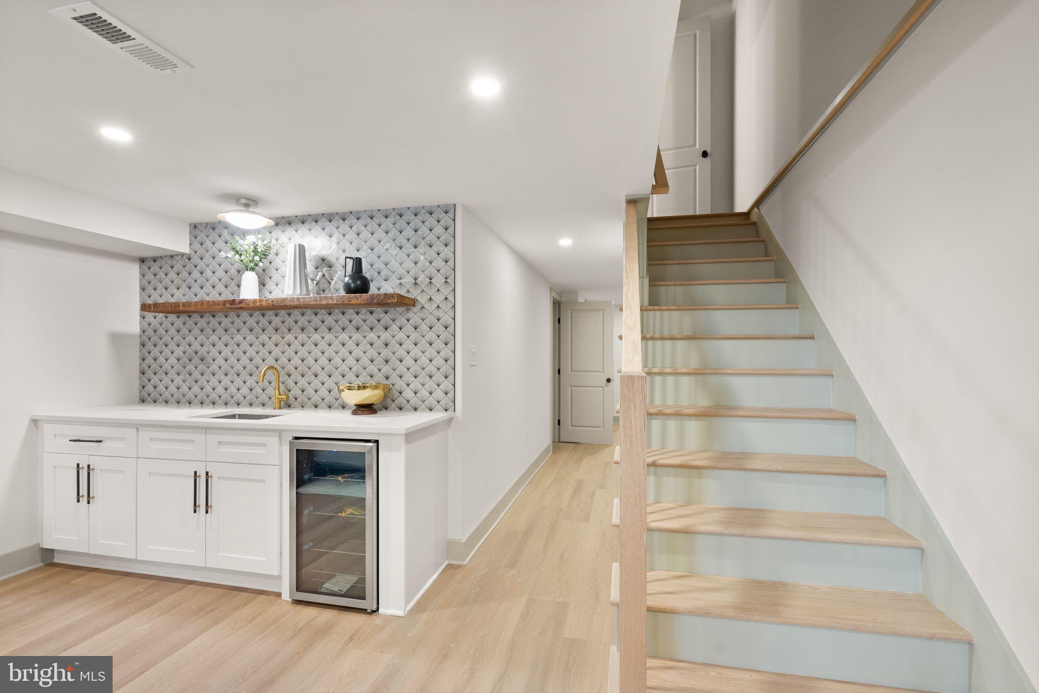 52 S Street Northwest Washington, DC 20001 - Photo 21 of 30 a view of entryway and kitchen