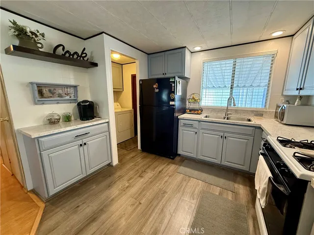 $128,000 | 2755 Arrow Highway, Unit 111, La Verne, CA 91750