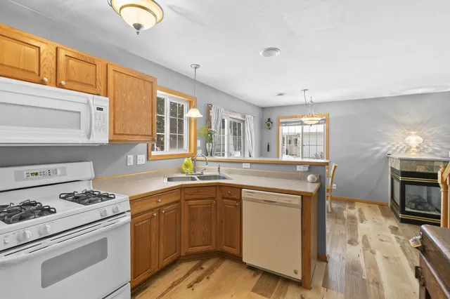 $284,900 | 5617 138th Street North, Hugo, MN 55038