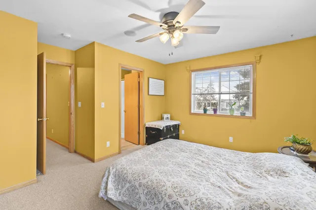 $284,900 | 5617 138th Street North, Hugo, MN 55038