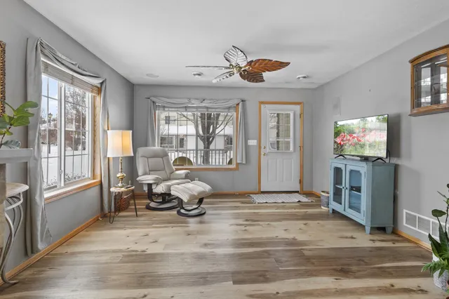 $284,900 | 5617 138th Street North, Hugo, MN 55038