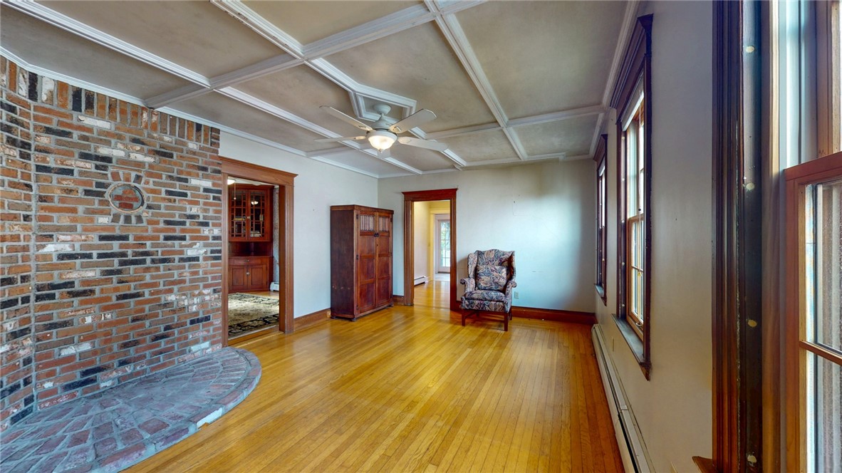 37 Woodlund Avenue Westerly, RI 02891 - Photo 12 of 45 Den/ Family Room