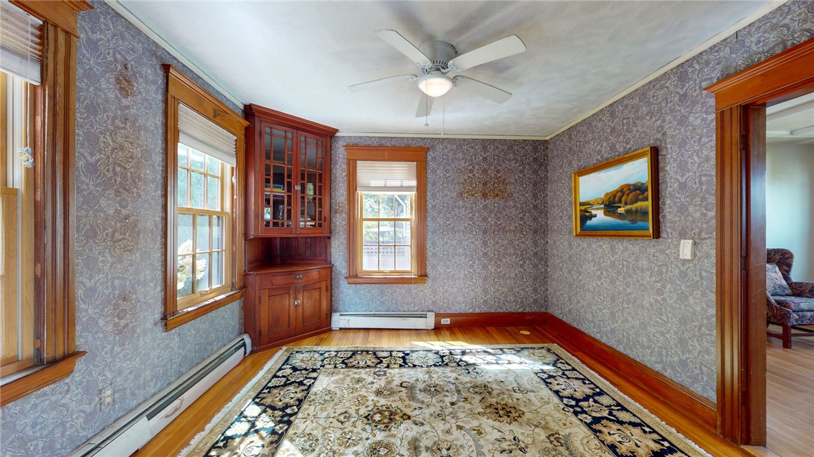 37 Woodlund Avenue Westerly, RI 02891 - Photo 13 of 45 Dining Room