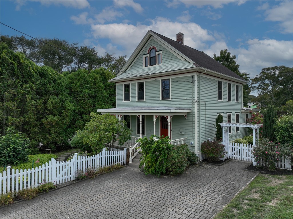 37 Woodlund Avenue Westerly, RI 02891 - Photo 2 of 45 Property is located on a quiet corner lot centrally located in Westerly.
