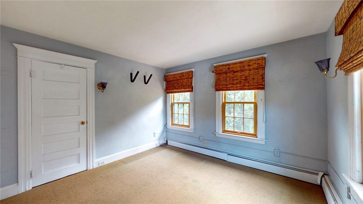 37 Woodlund Avenue Westerly, RI 02891 - Photo 21 of 45