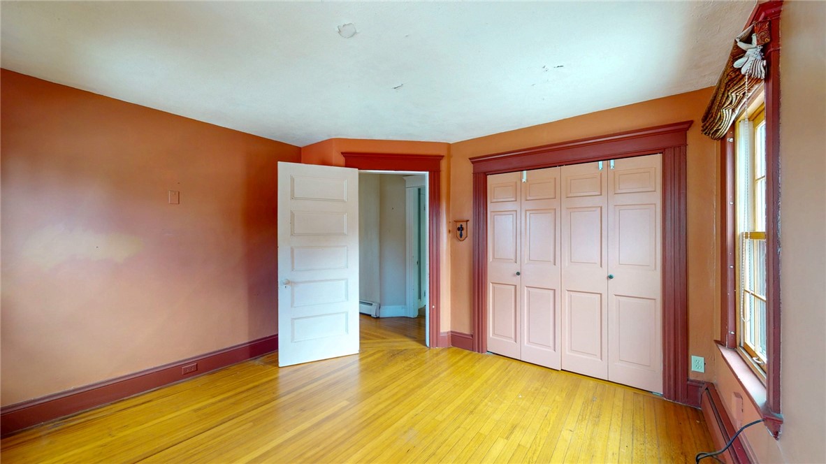 37 Woodlund Avenue Westerly, RI 02891 - Photo 29 of 45 Bedroom 3