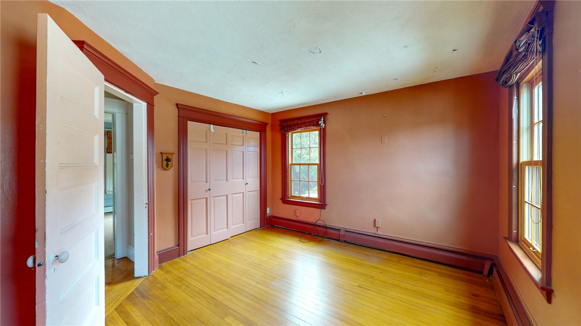 37 Woodlund Avenue Westerly, RI 02891 - Photo 30 of 45 Bedroom 3