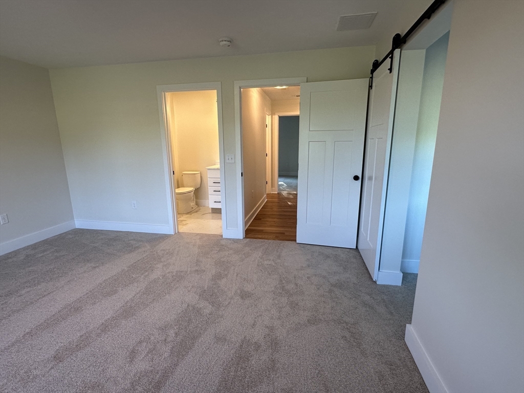 9 Leos Way Sterling, MA 01564 - Photo 19 of 26