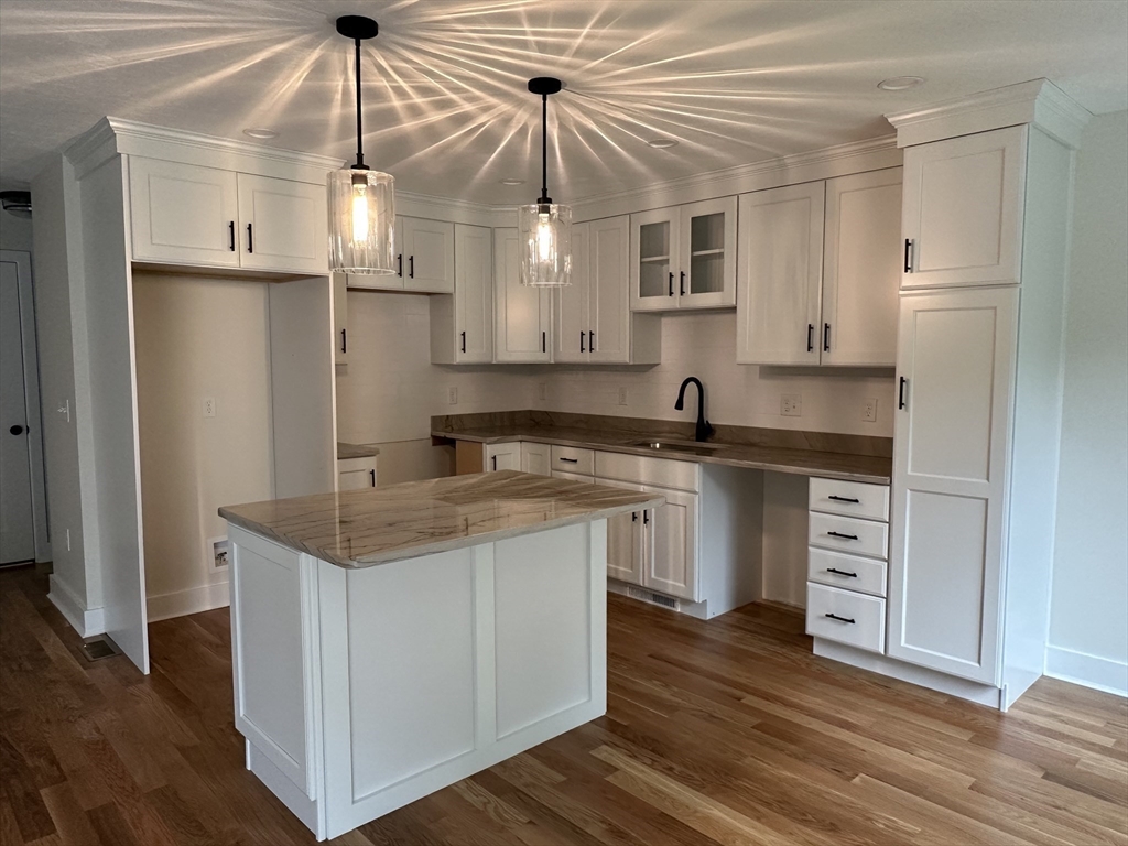 9 Leos Way Sterling, MA 01564 - Photo 9 of 26