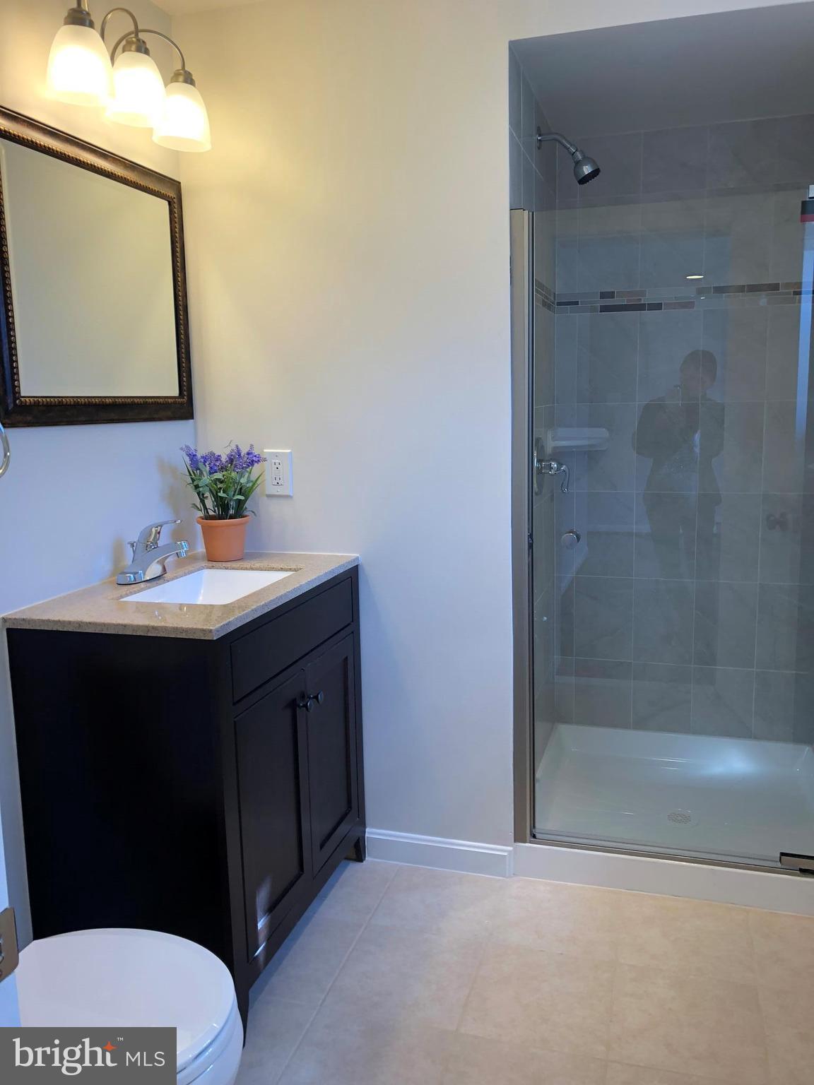 7918 Highpoint Road Parkville, MD 21234 - Photo 5 of 16 Bath