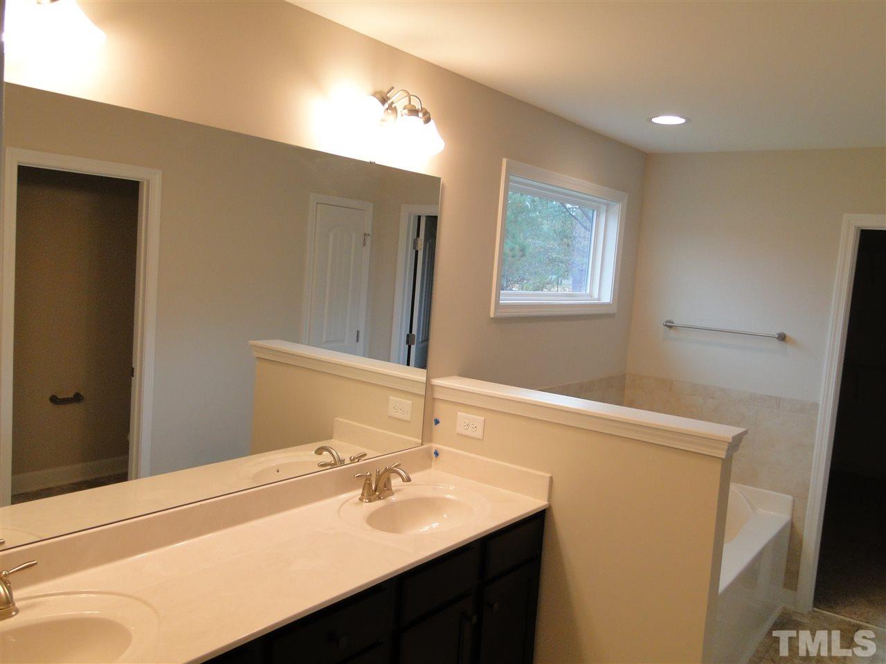 17 Seashore Point Clayton, NC 27520 - Photo 14 of 24 Gallery Image 14